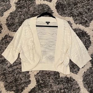 Torrid cream short sleeve 1/2 cardigan